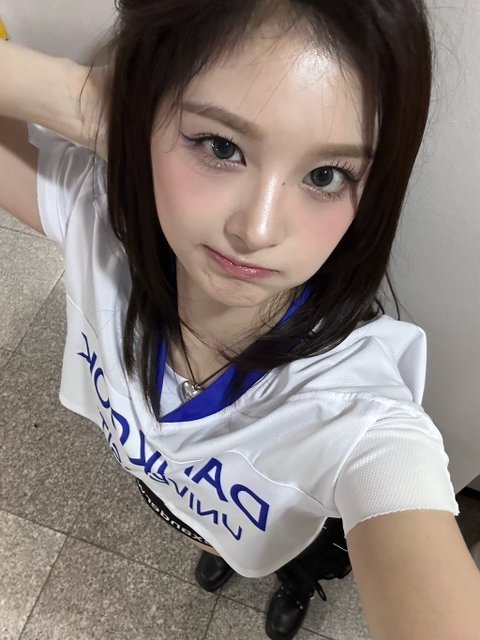 헤메코 예뻐졌다고 반응좋은 대학축제 설윤