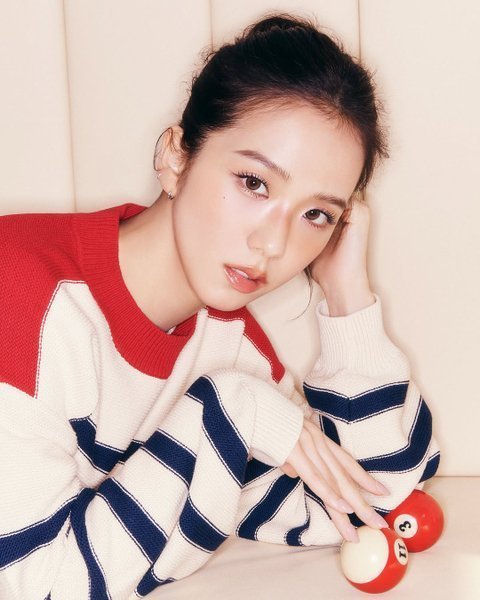 지수 타미힐피거 봄 캠페인 화보.jpg