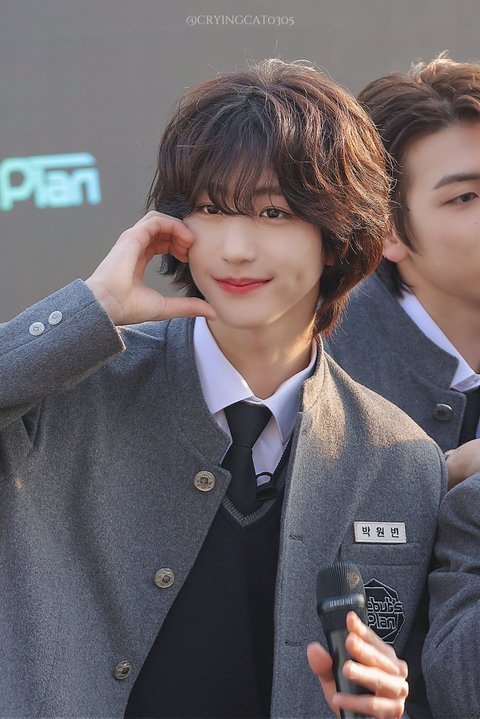 앤톤 닮은꼴로 유명세 탔던 스타쉽 연생 근황