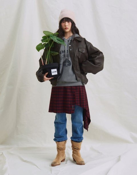 러브엠 화보 김민주 레전드로 예쁜 미소녀 같다