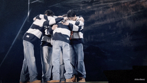 엑소5명 심상치 않긴함